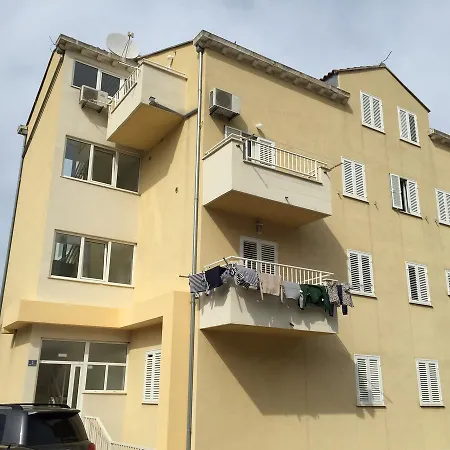 Apartment Jana *